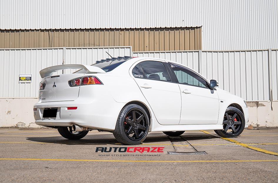 MITSUBISHI LANCER ALTAIR MATTE BLACK WITH GLOSS BLACK LIP